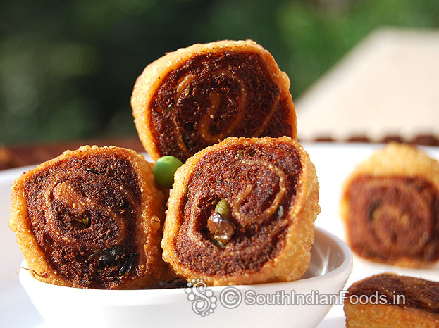 Potato stuffed bakarwadi